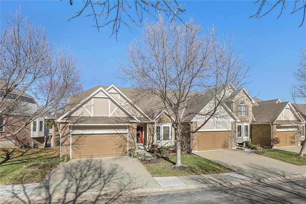 A Care-free lifestyle awaits in the end unit townh