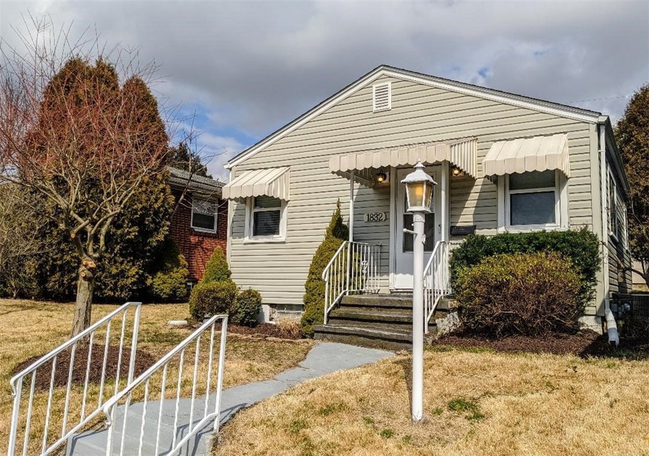 1832 Raymond Ave, Latrobe, PA 15650 - photo 1