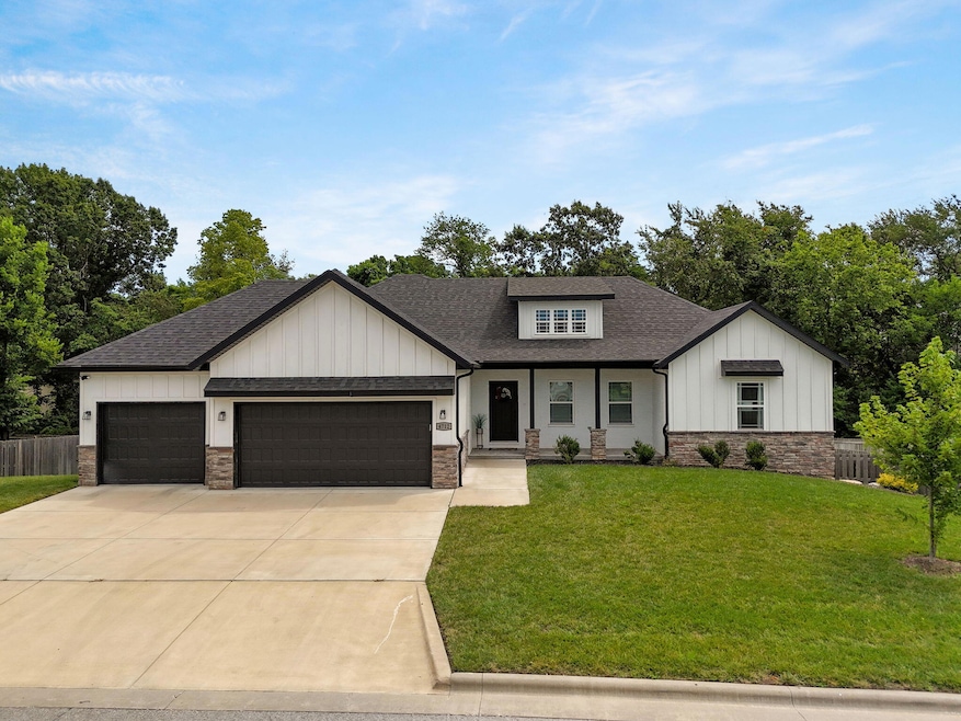 4712 Florence Ave-2