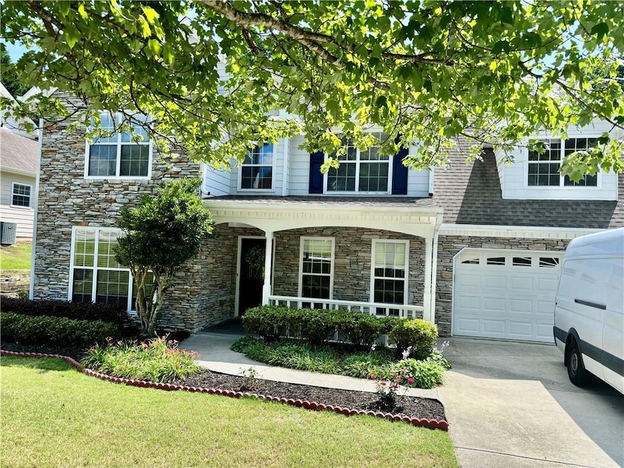 4169 Duncan Ives Dr, Buford, GA 30519 - photo 1