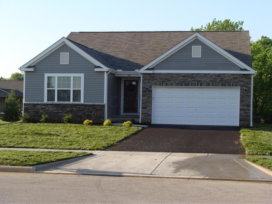 328 Victor Dr, Circleville, OH 43113 - photo 1