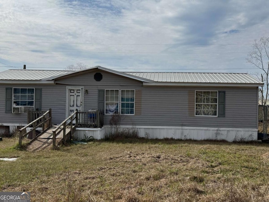 113 Brite Blue Dr, Alma, GA 31510 - photo 1