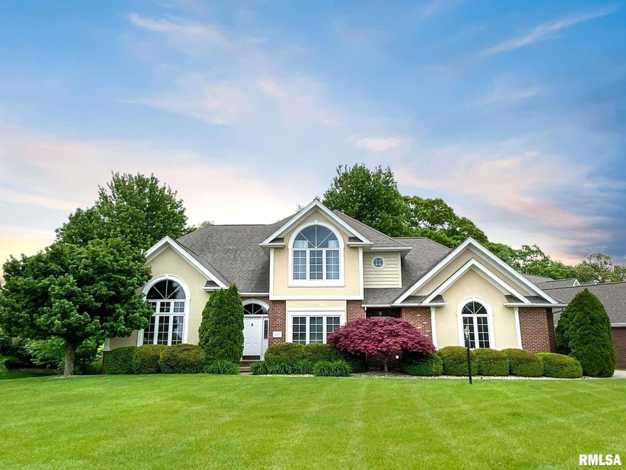 4035 W Tangleoaks Ct, Peoria, IL 61615 - photo 1