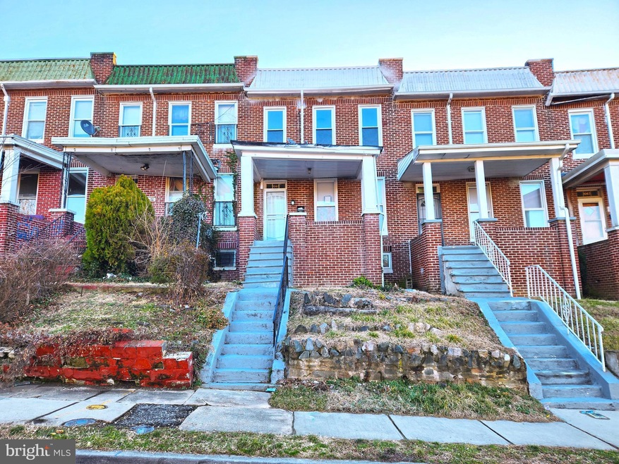 1067 Ellicott Dr, Baltimore, MD 21216 - photo 1