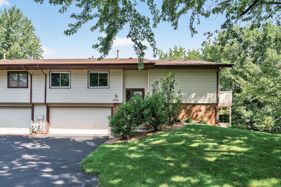 4522 Bridge Ct, Saint Paul, MN 55126 - photo 1