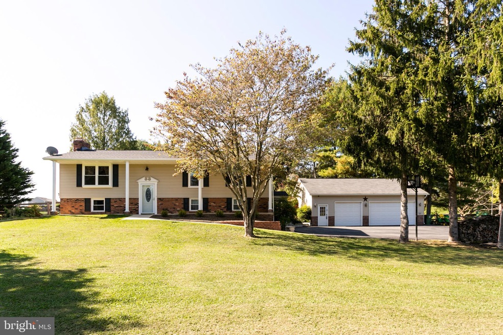 601 Fannie Dorsey Rd, Sykesville, MD 21784 - photo 1