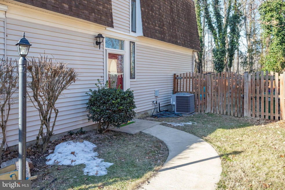 12702 Colby Dr, Woodbridge, VA 22192 - photo 1