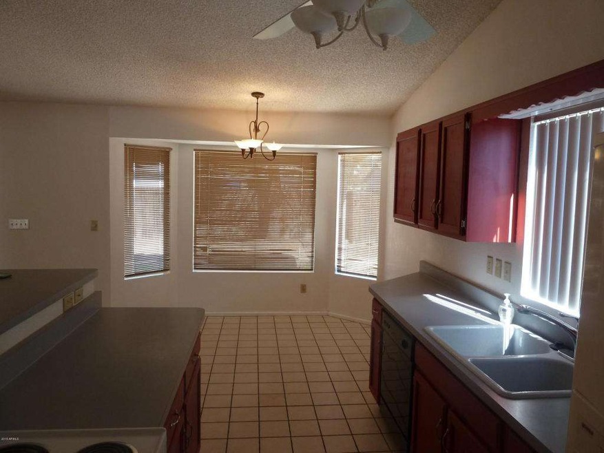 610 W El Prado Rd, Chandler, AZ 85225 - photo 1