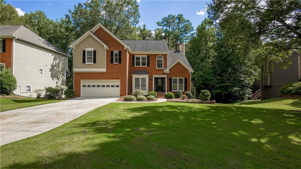 2330 Rose Walk Dr, Alpharetta, GA 30005 - photo 1