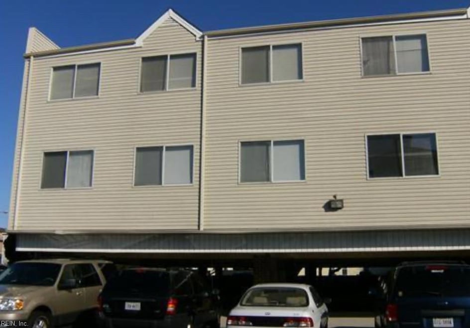 For Rent $1,895/month