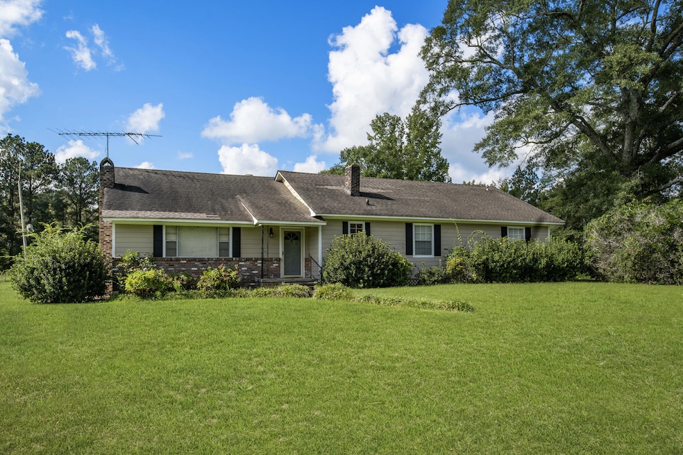 317 Emmett Byrd Rd