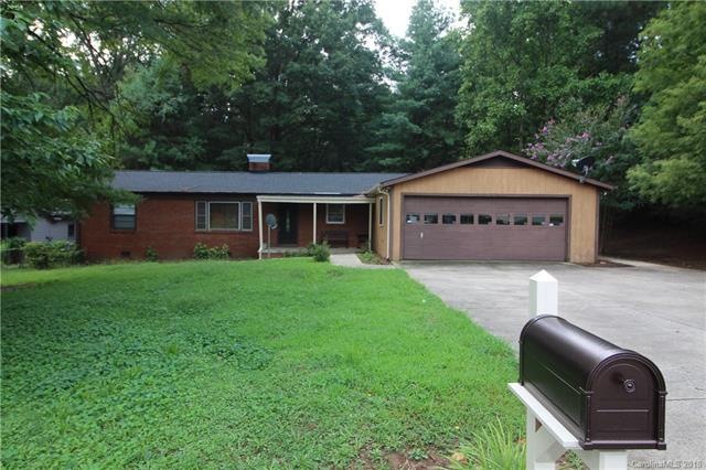 564 Hartness Rd, Statesville, NC 28677 - photo 1