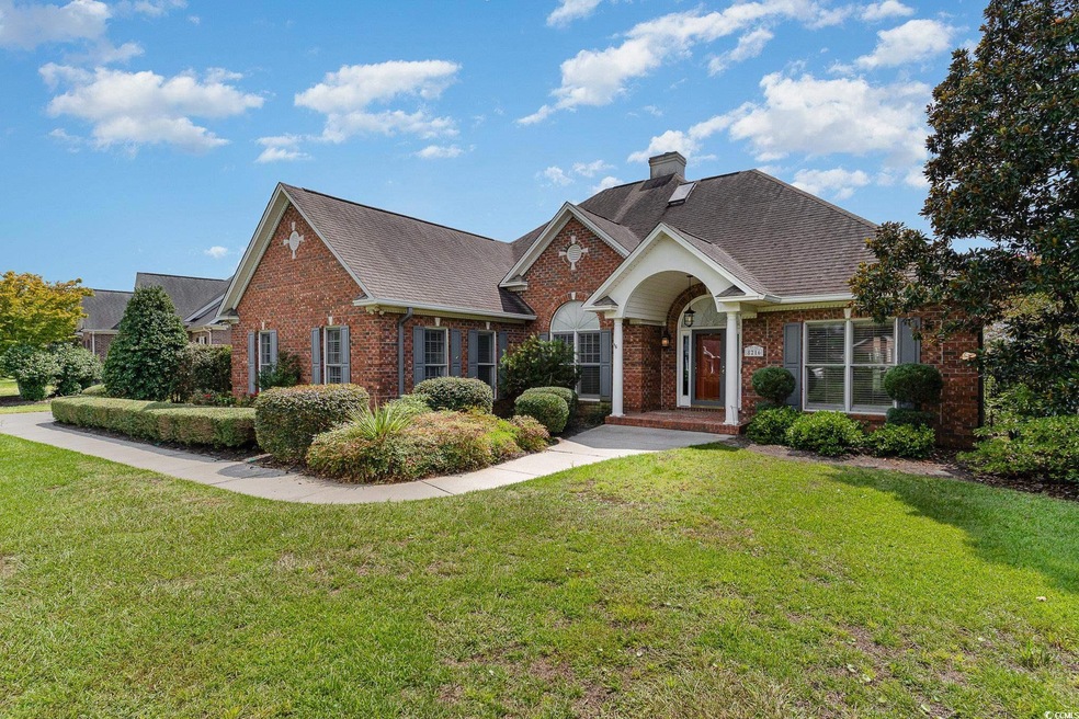 View of front of home featuring a front yard