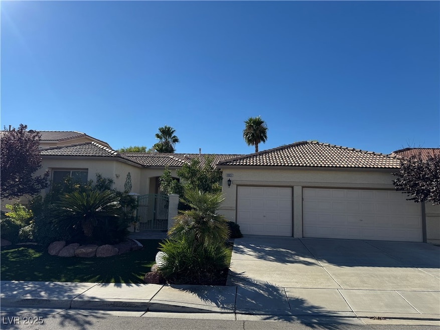 9927 Ridge Manor Ave, Las Vegas, NV 89148 - photo 1