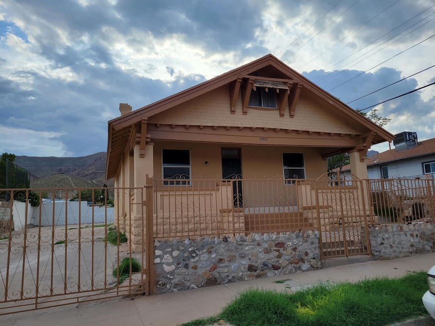 2905 N Piedras St, El Paso, TX 79930 - photo 1
