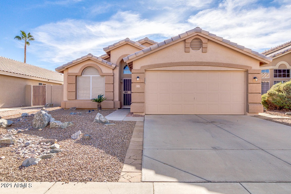 953 E Constitution Dr, Chandler, AZ 85225 - photo 1