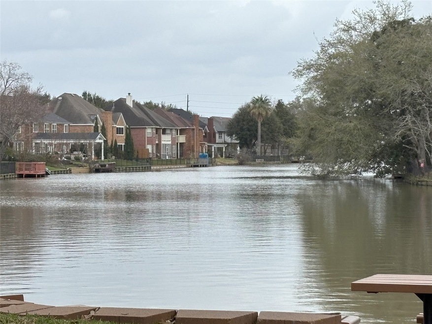 Hall Lake Entrance