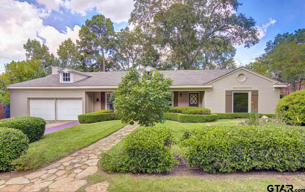 1010 1010 E Barbara, Tyler, TX 75701 - photo 1