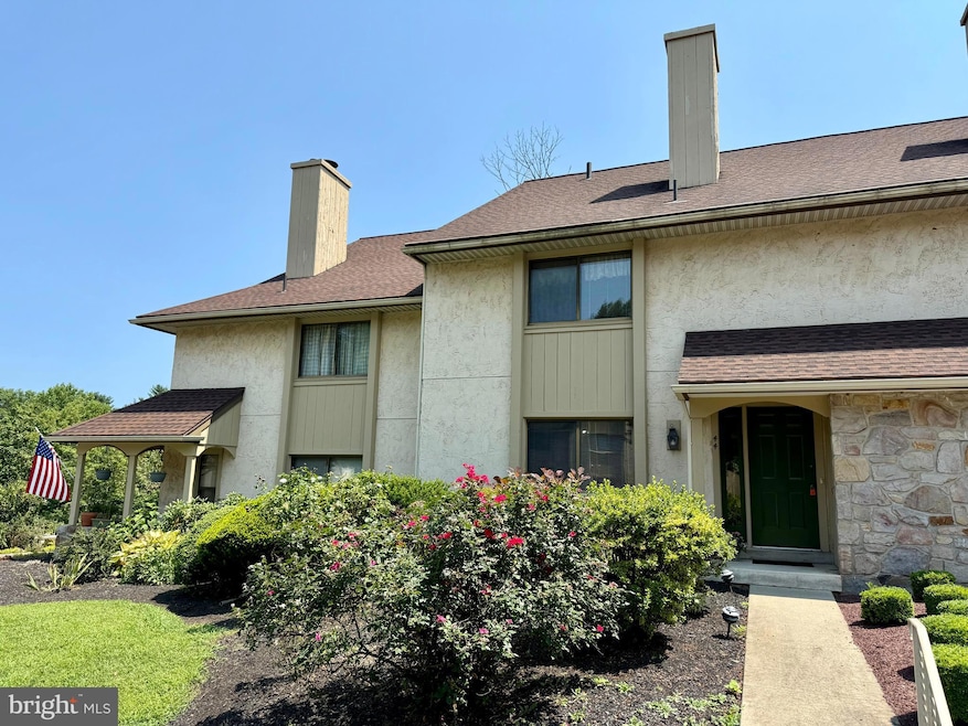 44 Muirfield Dr unit 44, Reading, PA 19607 - photo 1