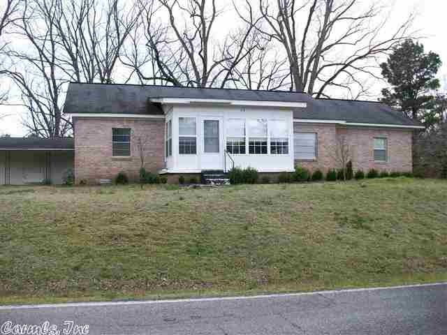 692 Union, West Point, AR 72178 - photo 1
