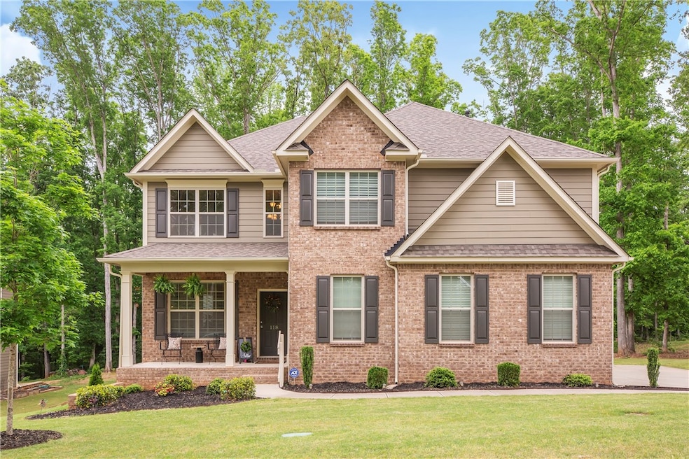 118 Waltzing Vine Lane