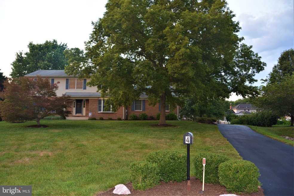 4 Heagy Ct, Bear, DE 19701 - photo 1