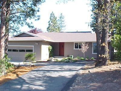 191 Curtis Dr, Grants Pass, OR 97527 - photo 1