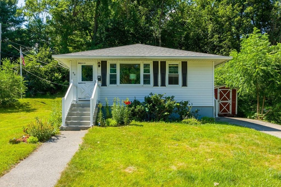 90 Beaverbrook Pkwy, Worcester, MA 01603 - photo 1