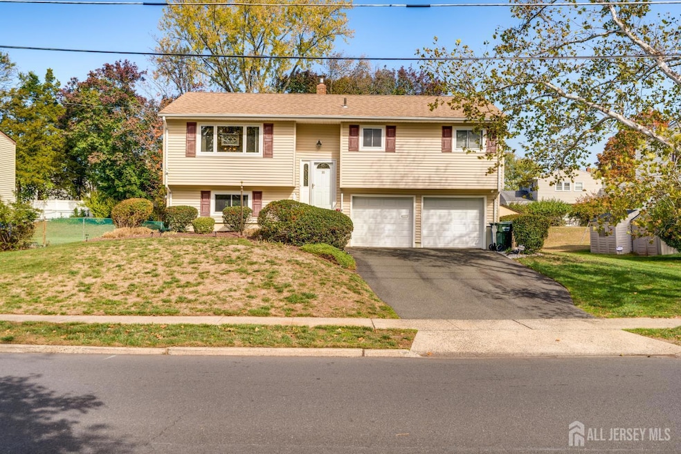 Under Contract $535,000