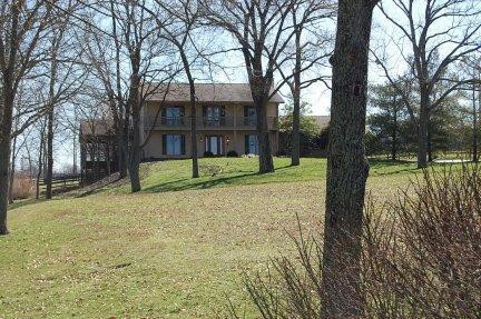 2090 Carpenter Pike, Versailles, KY 40383 - photo 1