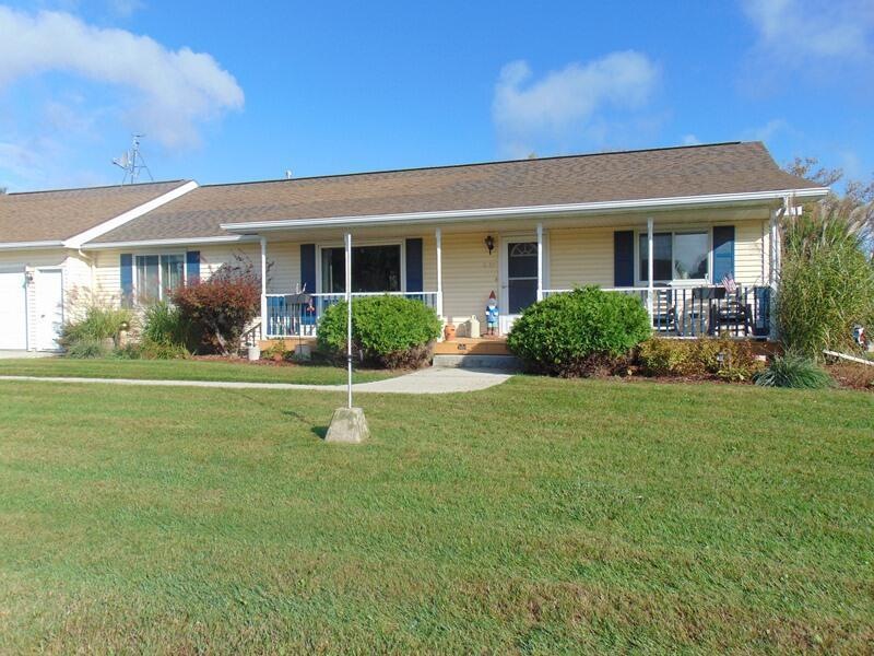 1512 Falcon Way