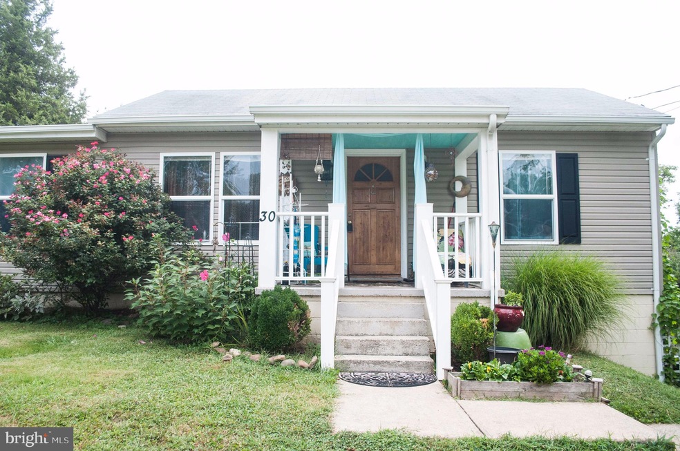 30 Elm St, Harpers Ferry, WV 25425 - photo 1