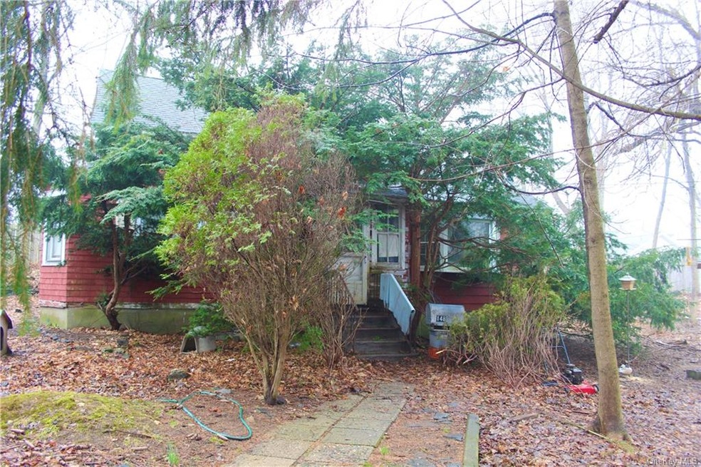 148 Frederick St, Cortlandt Manor, NY 10567 - photo 1