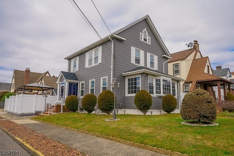 847 Emerson Ave, Elizabeth, NJ 07208 - photo 1