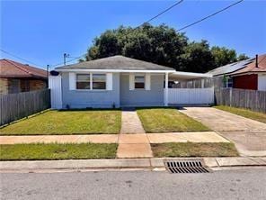 7916 Unity Dr, New Orleans, LA 70128 - photo 1