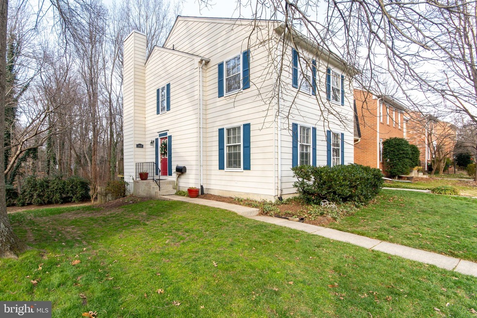 1812 Lang Dr, Crofton, MD 21114 - photo 1