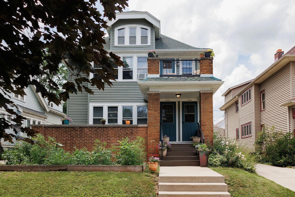 Charming Duplex