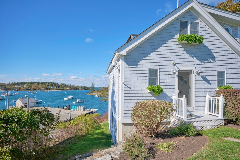42 - 16 Raspberry Lane - Port Clyde - JA