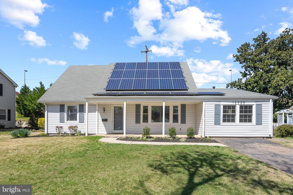 12720 Hoven Ln, Bowie, MD 20716 - photo 1