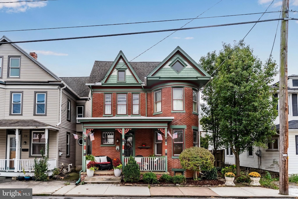 18 E Keller St, Mechanicsburg, PA 17055 - photo 1