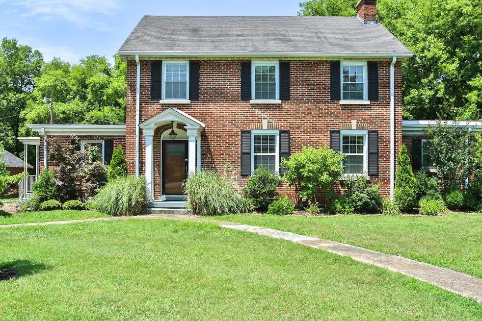 808 S Brittain St, Shelbyville, TN 37160 - photo 1