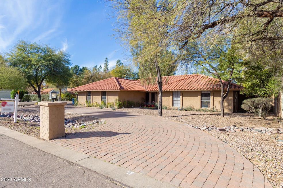 7736 S Willow Dr, Tempe, AZ 85284 - photo 1