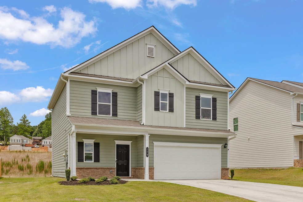 179 Henley Cir, Tunnel Hill, GA 30755 - photo 1