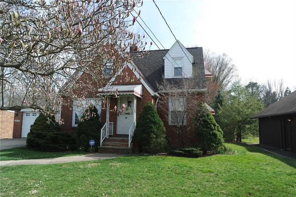 30520 Ridge Rd, Wickliffe, OH 44092 - photo 1