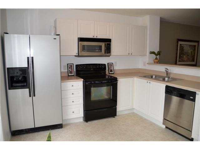 6468 Crab Apple Dr unit 36468, Canal Winchester, OH 43110 - photo 1