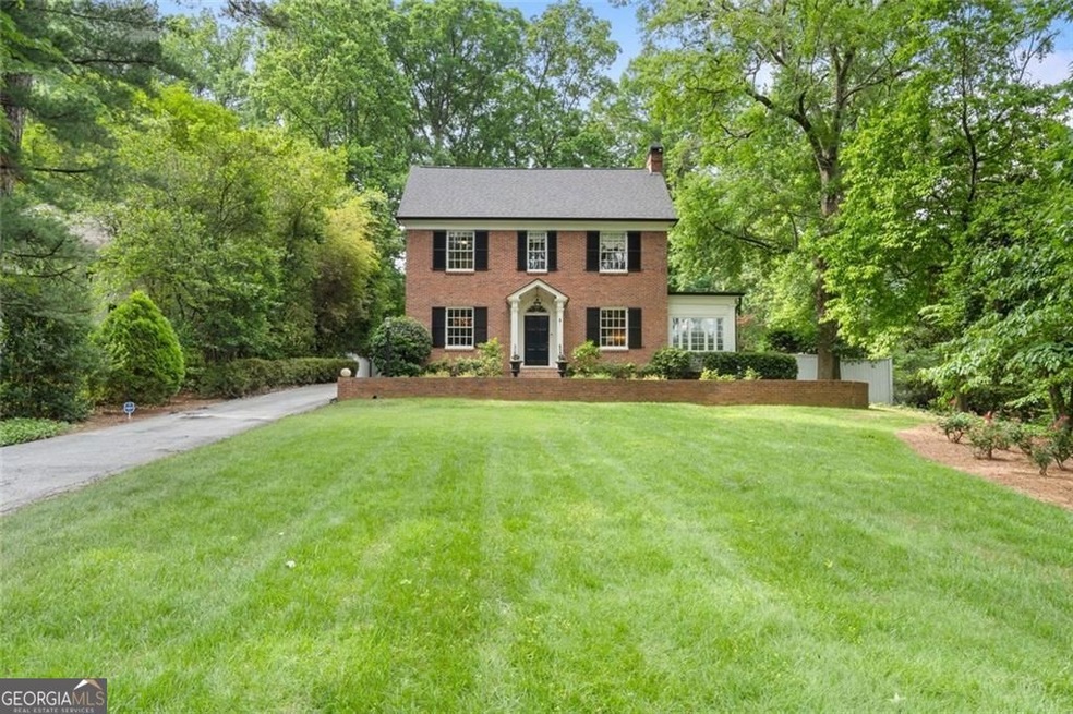 Sold $1,875,000 • Co-Listing Agent