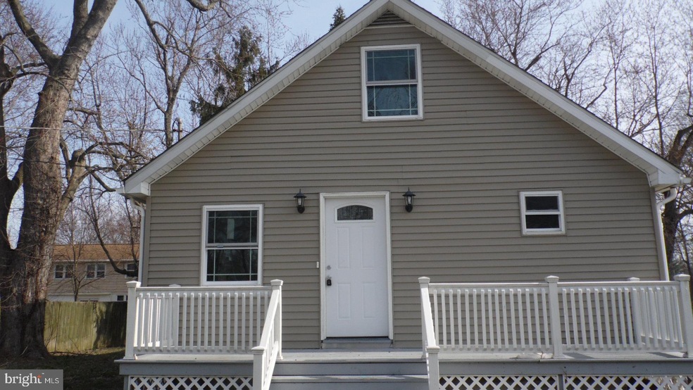 112 Nottingham Rd, Pennsville, NJ 08070 - photo 1