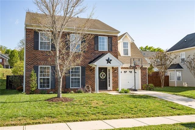 2121 Ballingarry Dr, Statesville, NC 28625 - photo 1