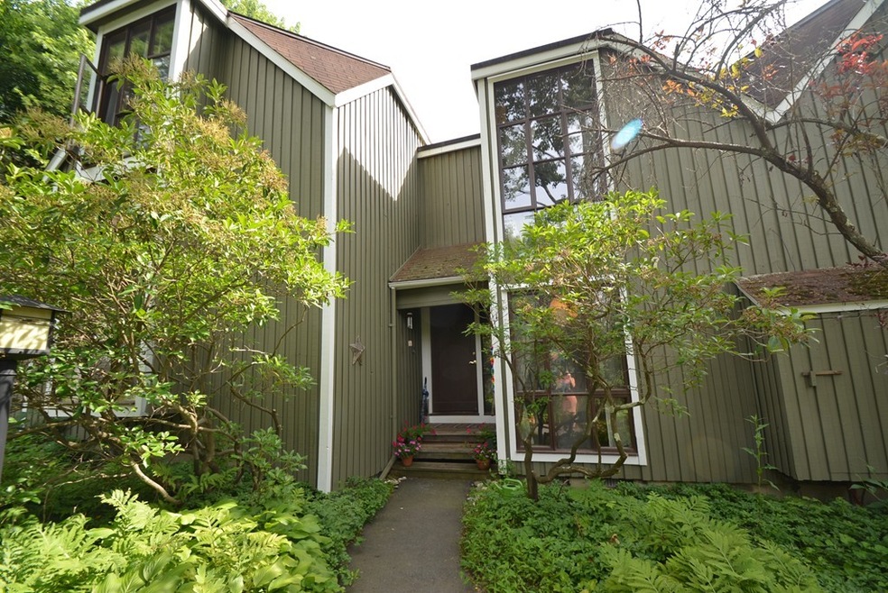 47 Pine Grove, Amherst, MA 01002 - photo 1