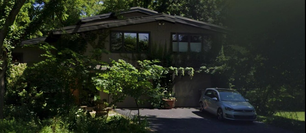 2500 Winston Ct N - Google Maps 2023-03-